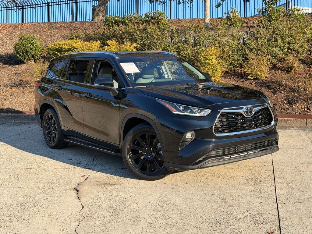 2023 Toyota Highlander Limited FWD