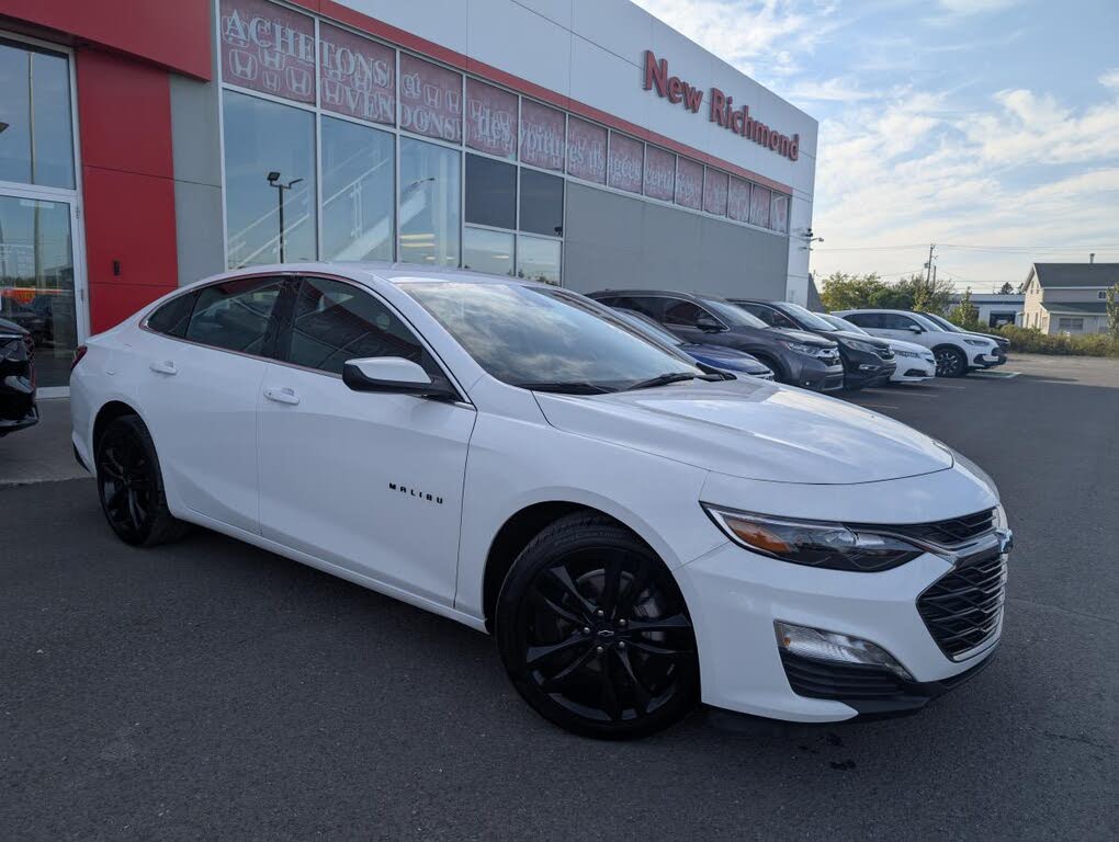 2024 Chevrolet Malibu LT with 1LT FWD