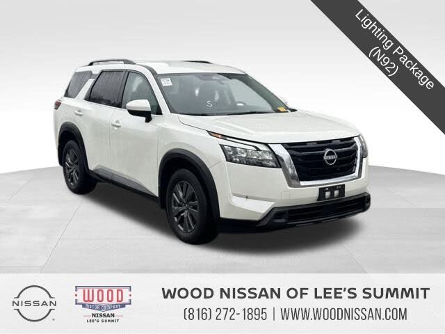 2024 Nissan Pathfinder SV 4WD