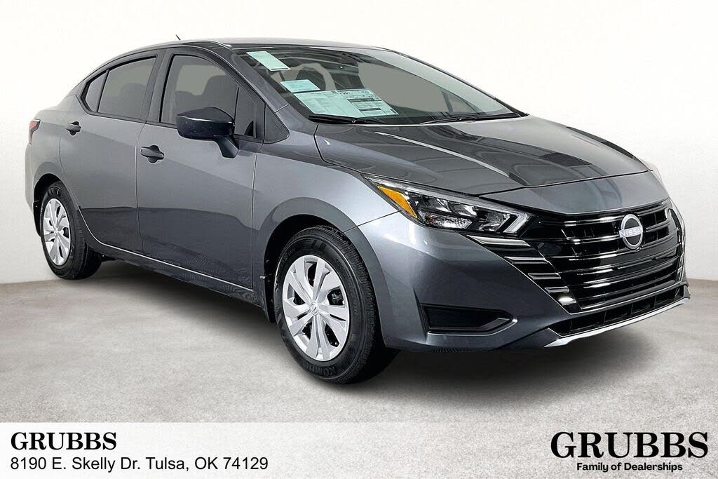 2025 Nissan Versa S FWD