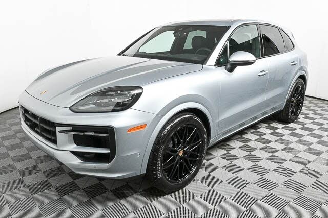 2025 Porsche Cayenne AWD