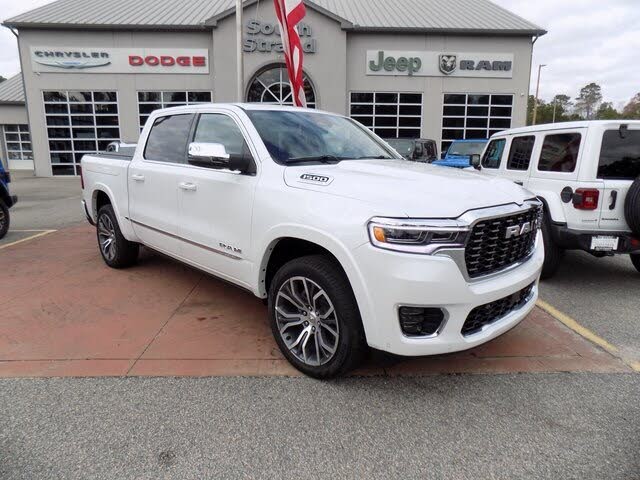 2026 RAM 1500 Tungsten Crew Cab 4WD