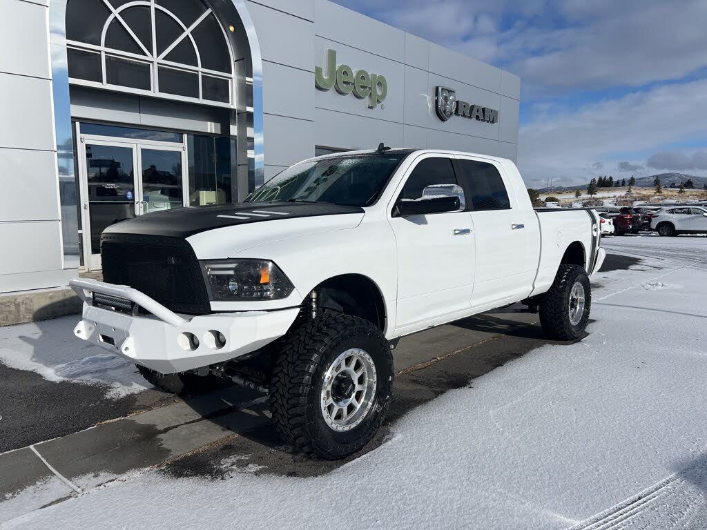 2016 RAM 3500 Laramie Mega Cab 4WD