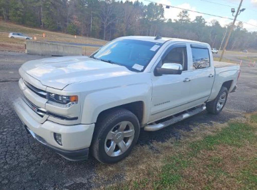 2018 Chevrolet Silverado 1500 LTZ Crew Cab 4WD