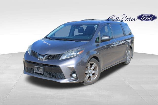 2019 Toyota Sienna SE 8-Passenger FWD