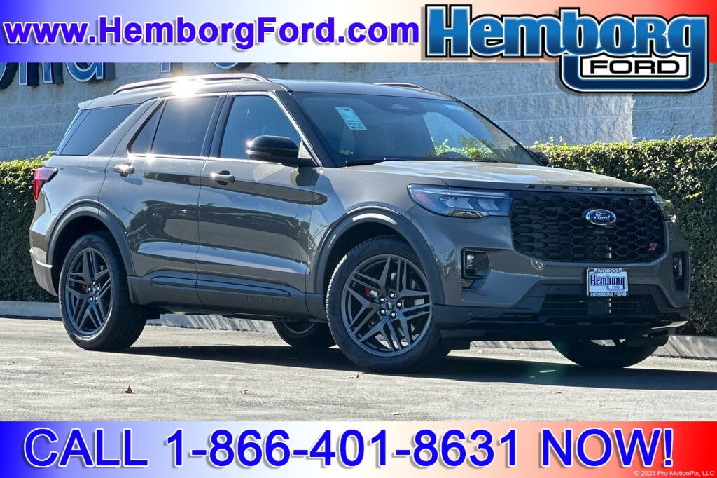 2026 Ford Explorer ST AWD