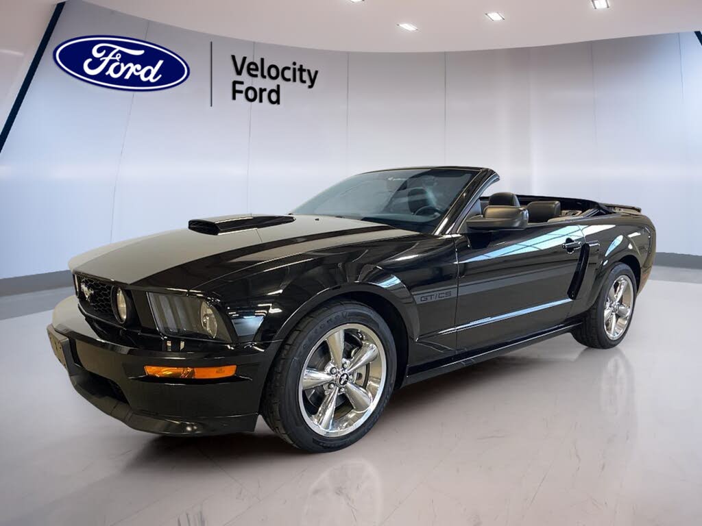 Ford Mustang GT Convertible RWD 2009