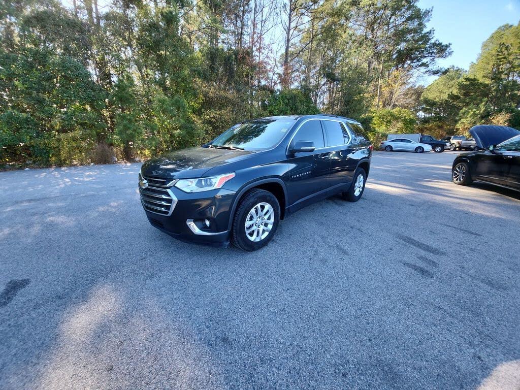2021 Chevrolet Traverse LT Cloth FWD