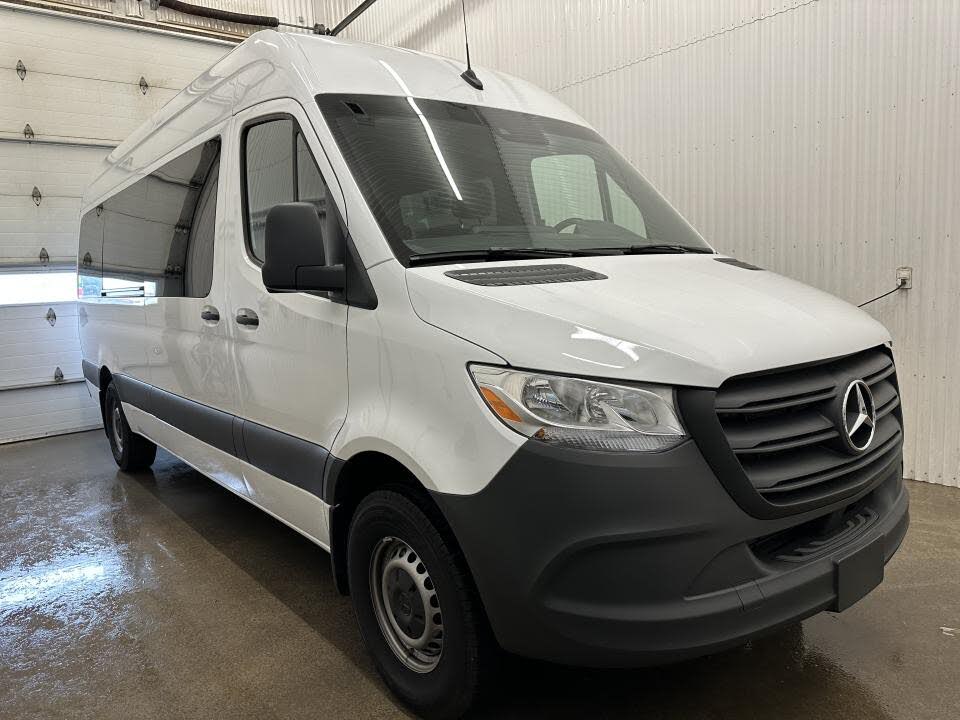 2023 Mercedes-Benz Sprinter 2500 170 High Roof Passenger Van RWD