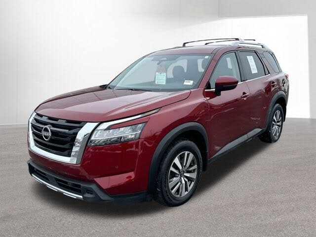 2023 Nissan Pathfinder SL 4WD