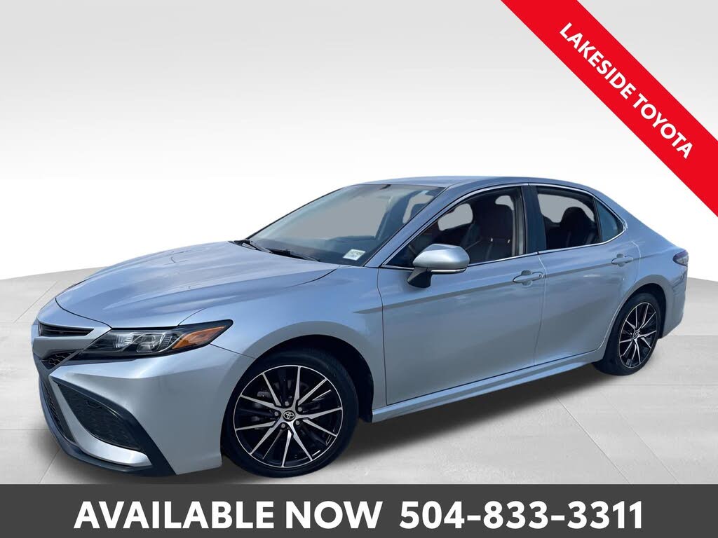 2023 Toyota Camry SE FWD