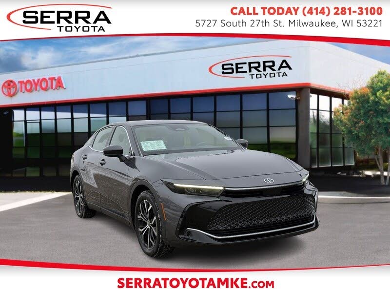 2023 Toyota Crown XLE AWD