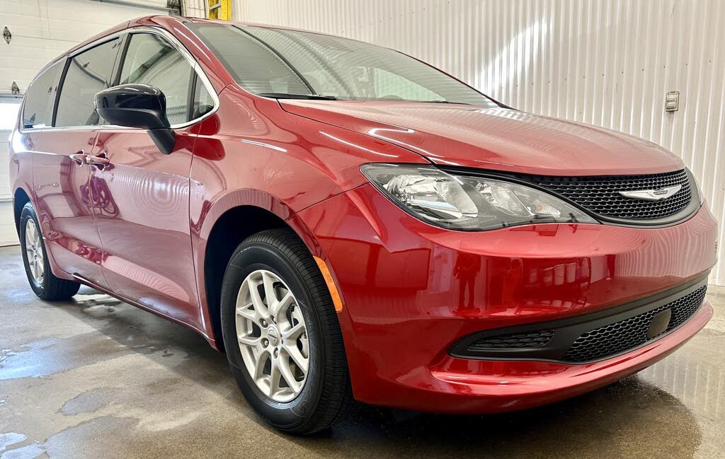 Chrysler Grand Caravan SXT FWD 2024