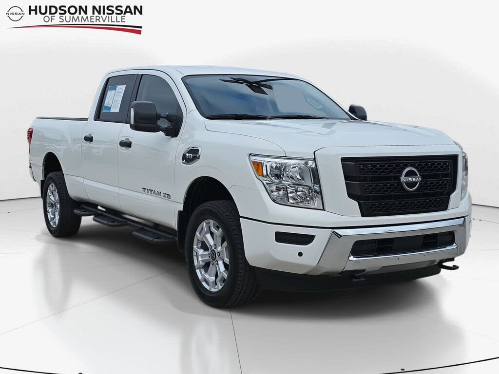 2024 Nissan Titan