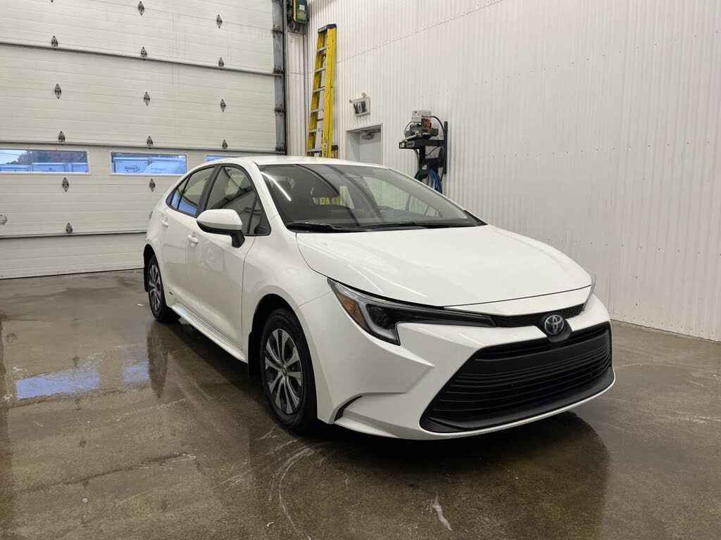 2024 Toyota Corolla Hybrid LE AWD