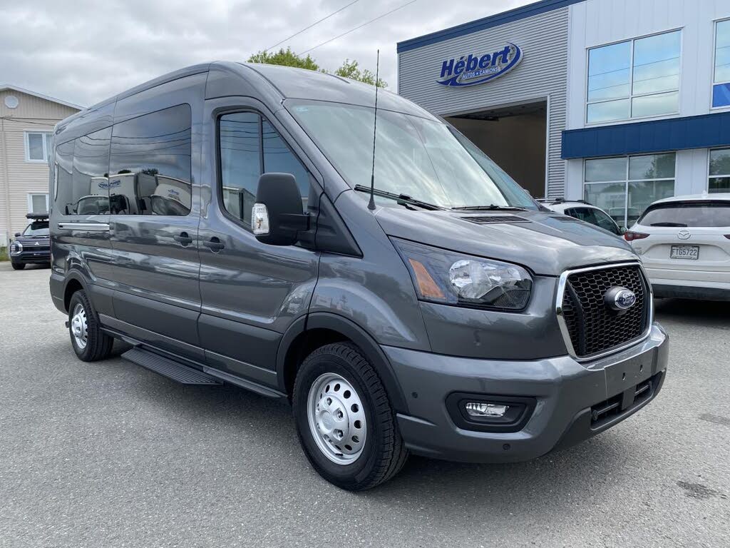 2025 Ford Transit Passenger 350 XL Medium Roof LB AWD