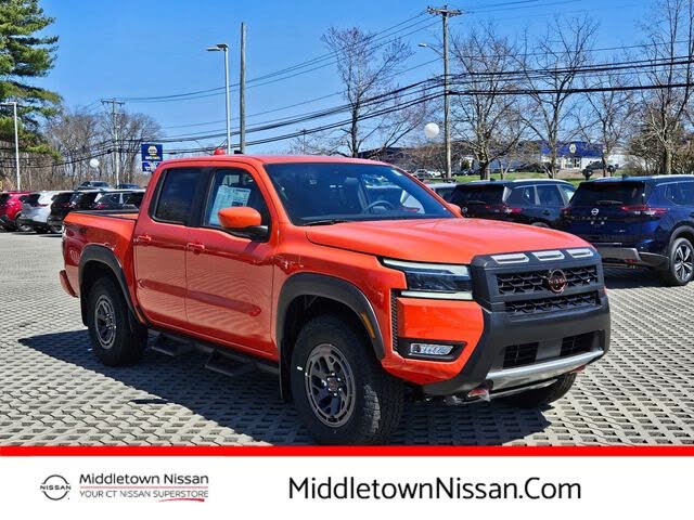 2025 Nissan Frontier PRO-4X Crew Cab 4WD