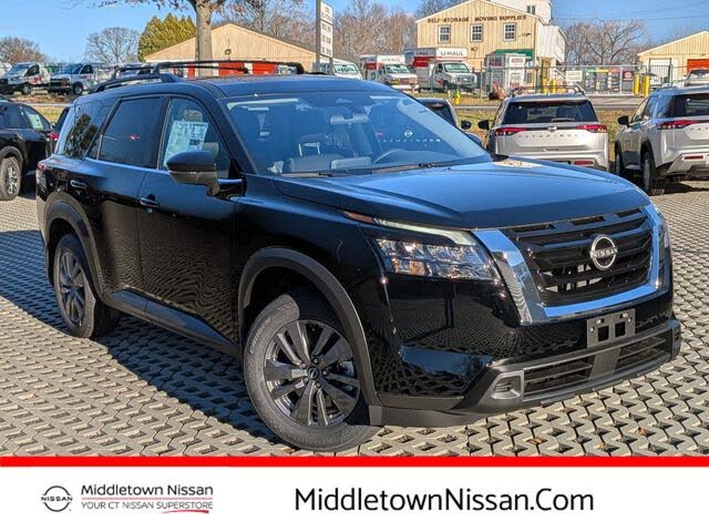 2025 Nissan Pathfinder SV 4WD