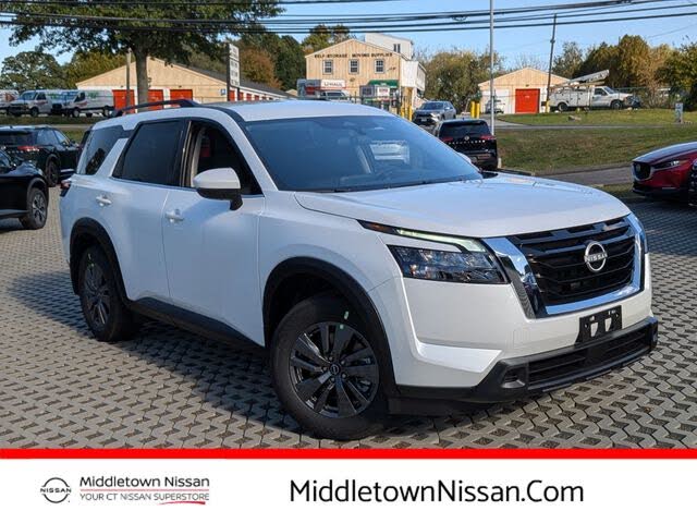 2025 Nissan Pathfinder SV 4WD