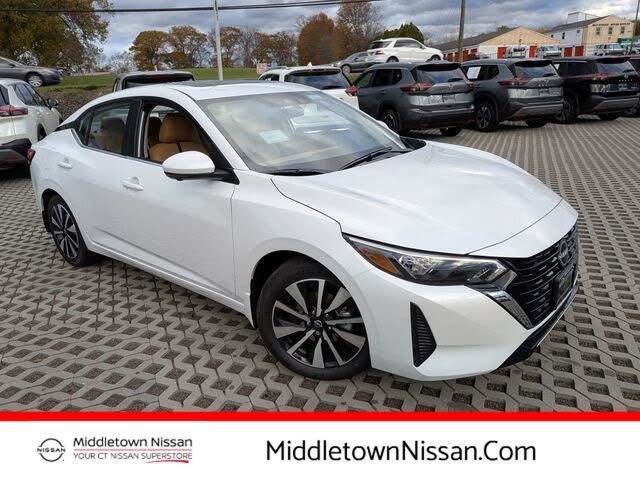 2025 Nissan Sentra SV FWD