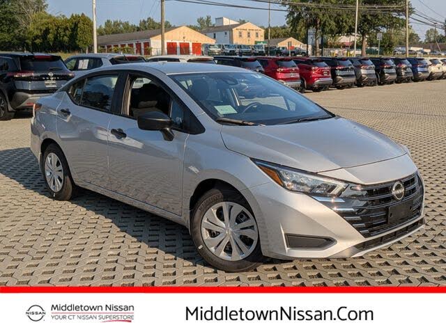 2025 Nissan Versa S FWD