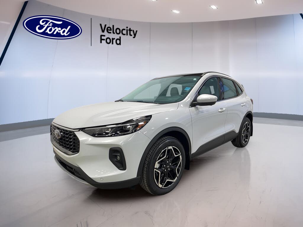 2026 Ford Escape Platinum AWD