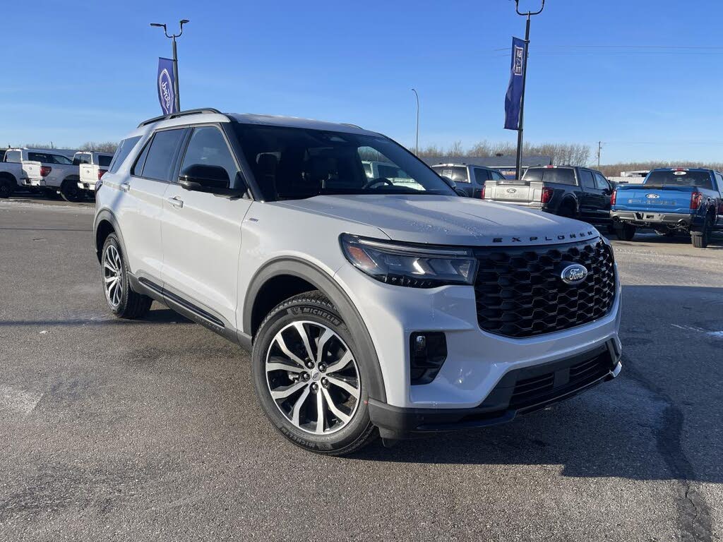 2026 Ford Explorer ST-Line AWD