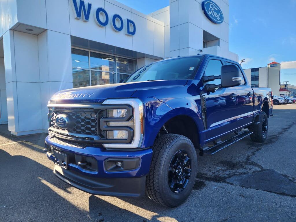 2026 Ford F-250 Super Duty XL Crew Cab 4WD