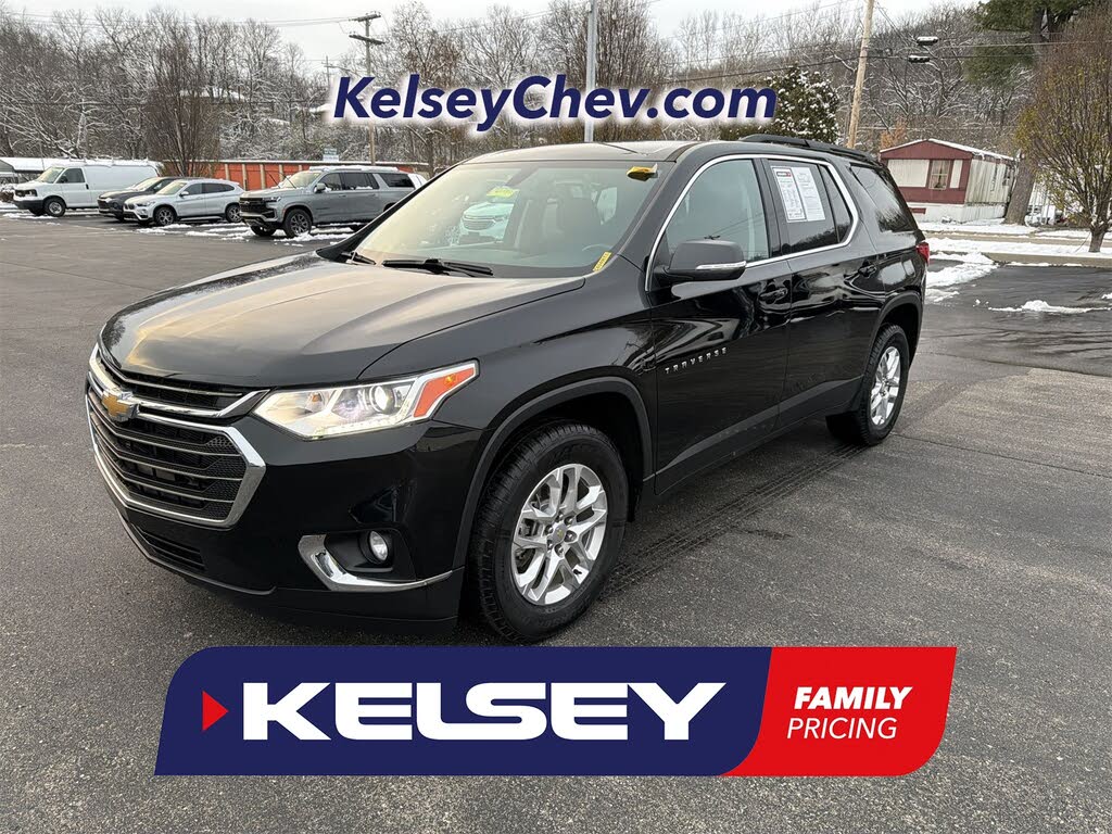 2021 Chevrolet Traverse LT Cloth FWD