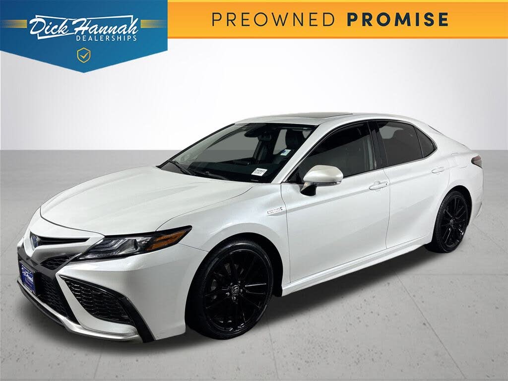 2021 Toyota Camry Hybrid XSE FWD