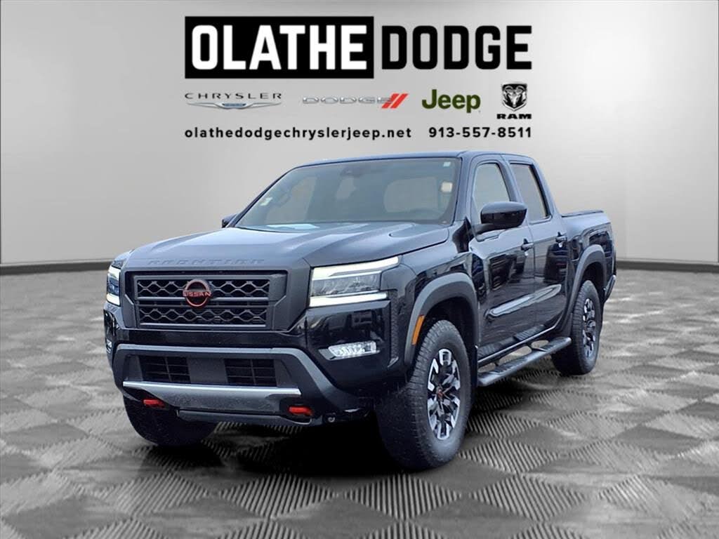 2022 Nissan Frontier PRO-4X Crew Cab 4WD