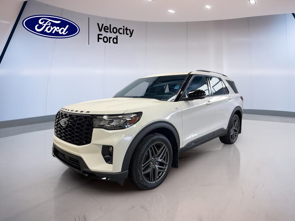 2025 Ford Explorer ST-Line AWD