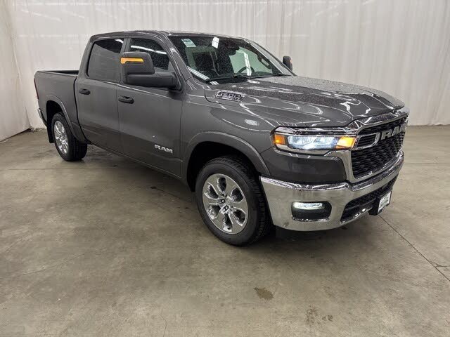 2025 RAM 1500 Big Horn Crew Cab 4WD