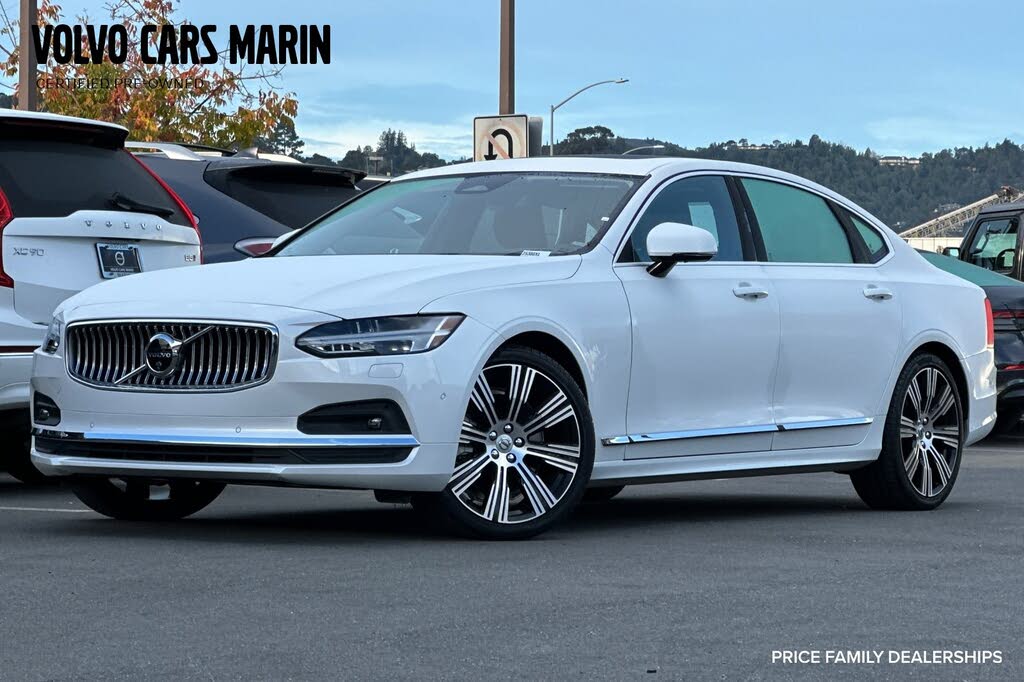 2025 Volvo S90 B6 Plus AWD