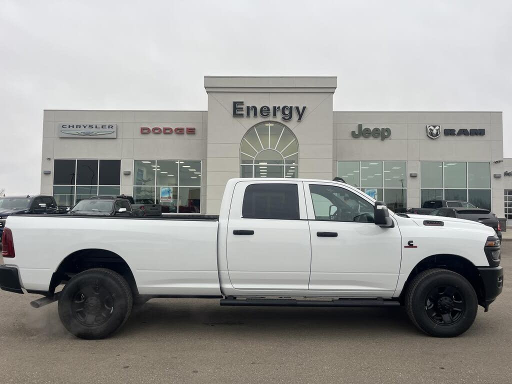 2026 RAM 3500 Tradesman Crew Cab LB 4WD
