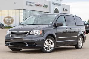 Chrysler Town & Country Touring-L FWD