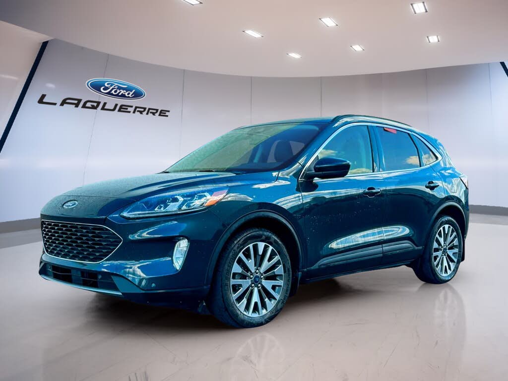 2022 Ford Escape Hybrid Titanium AWD