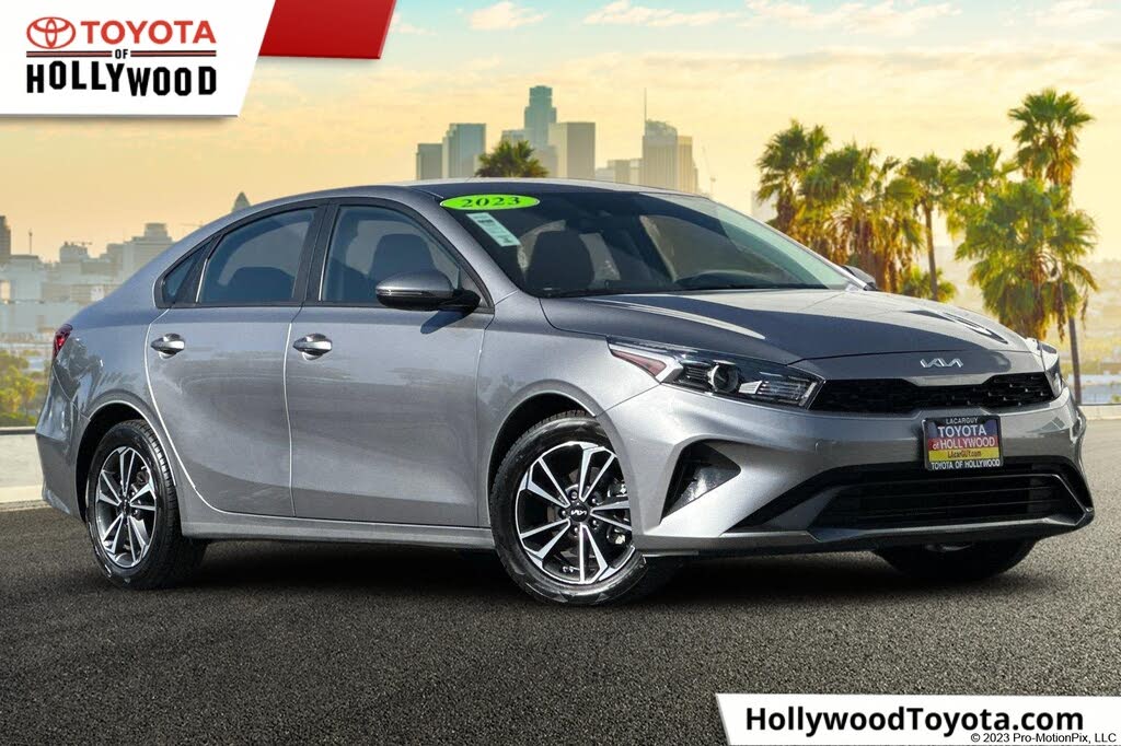 2023 Kia Forte LXS FWD