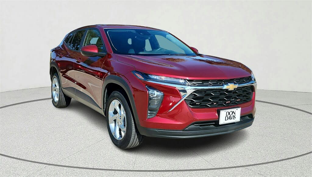 2024 Chevrolet Trax LS FWD