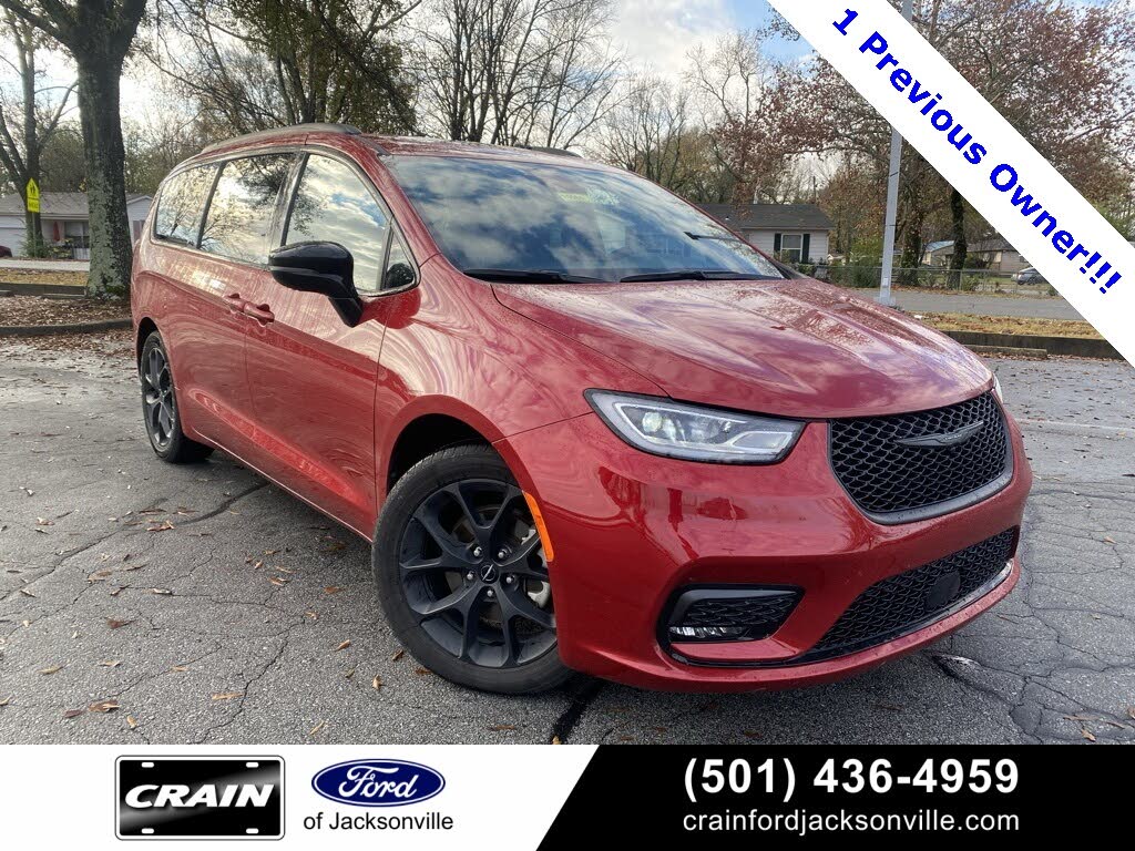 2025 Chrysler Pacifica Limited FWD