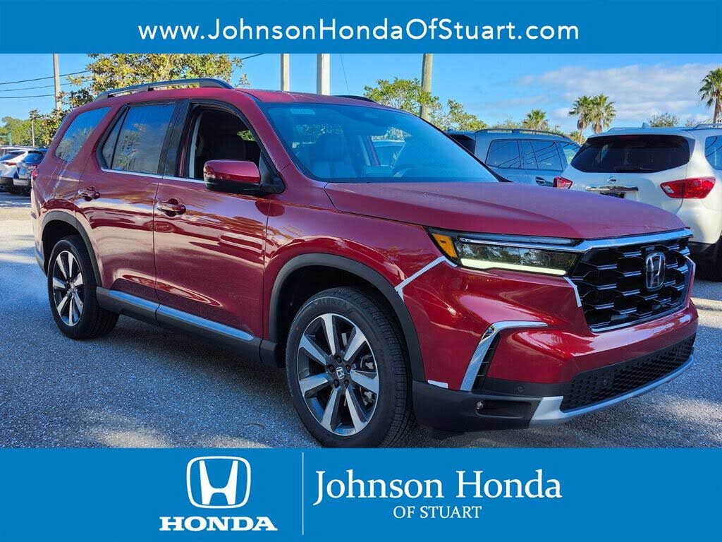 2025 Honda Pilot Touring FWD