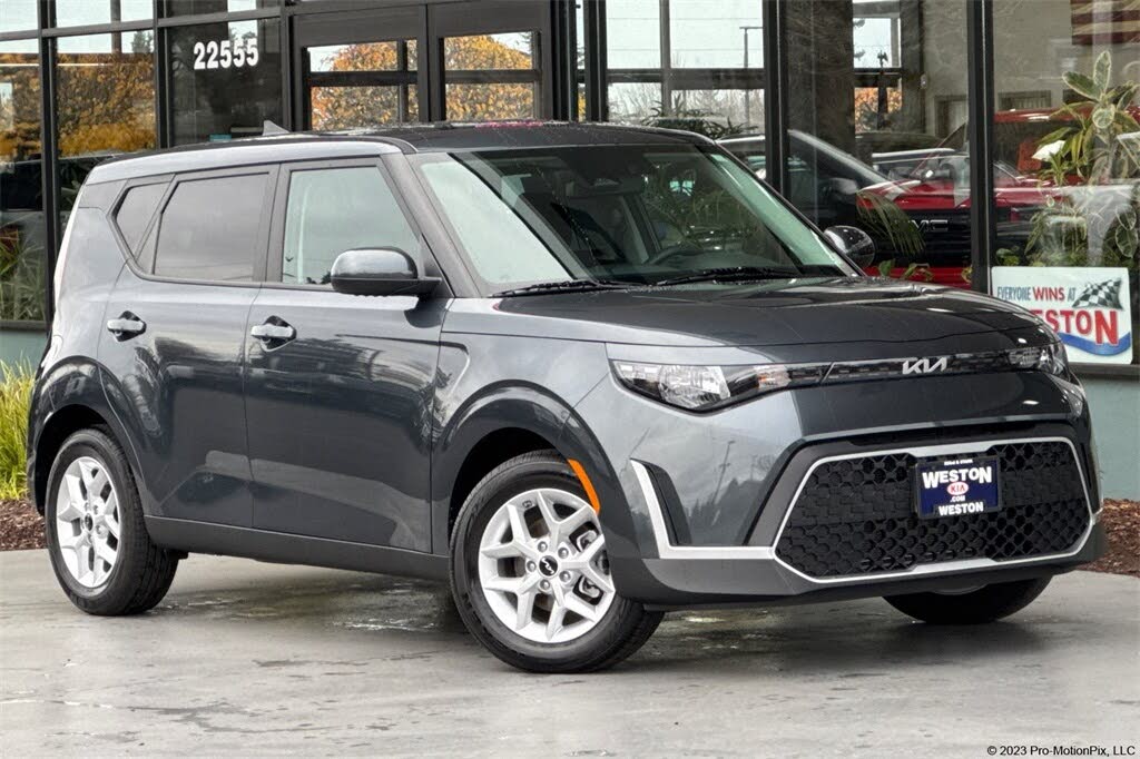 2025 Kia Soul LX FWD