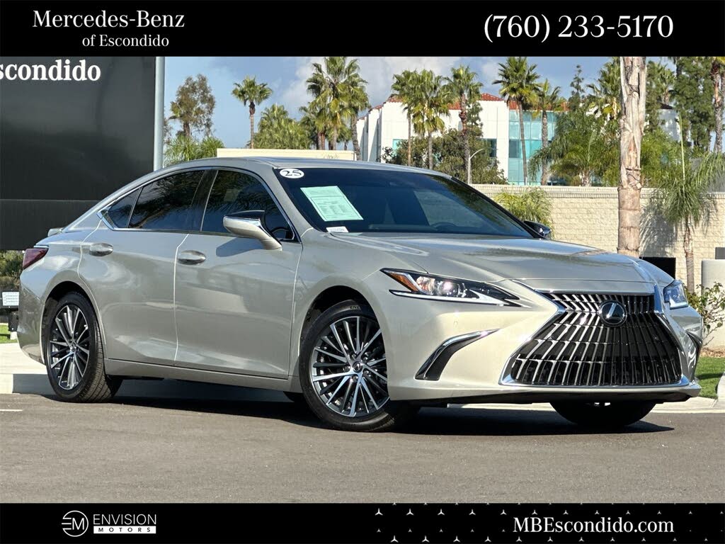 2025 Lexus ES Hybrid 300h FWD