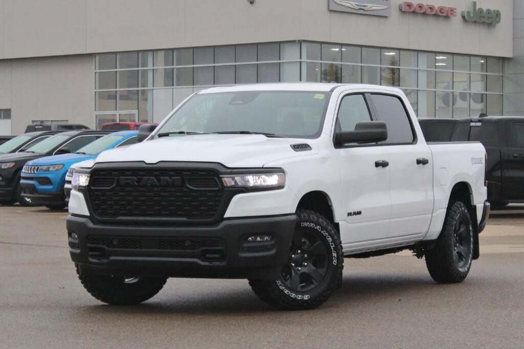 2025 RAM 1500 Tradesman Crew Cab 4WD