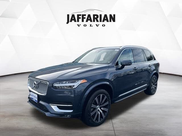 2025 Volvo XC90 B5 Plus Bright Theme AWD