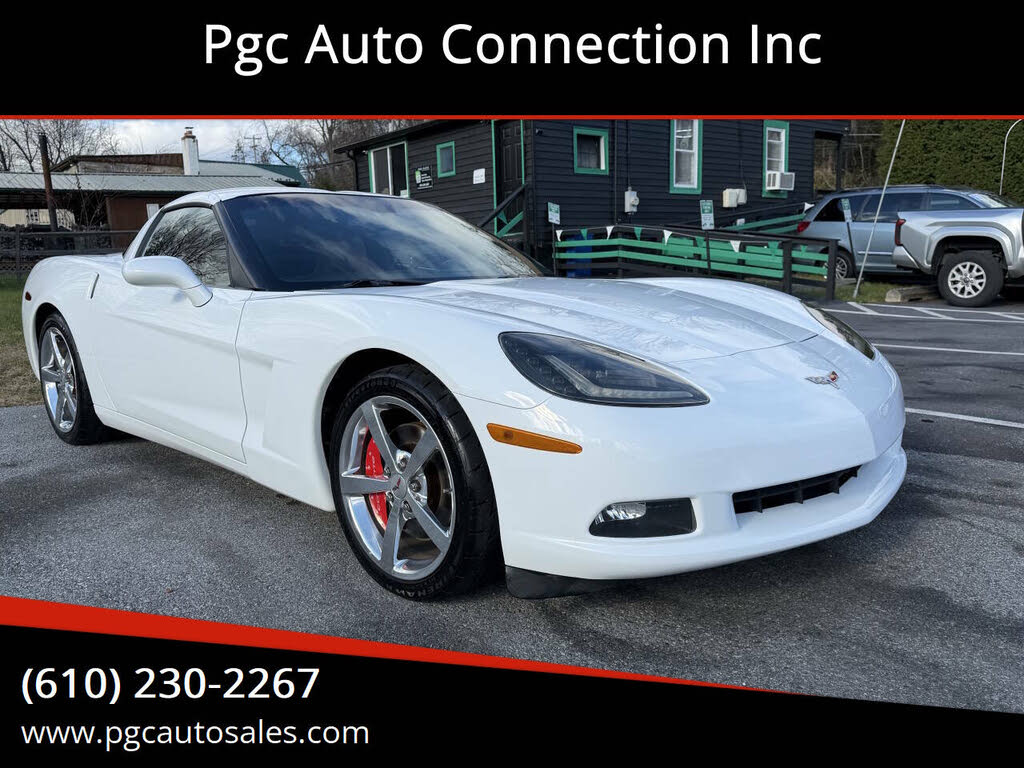 2005 Chevrolet Corvette Coupe RWD