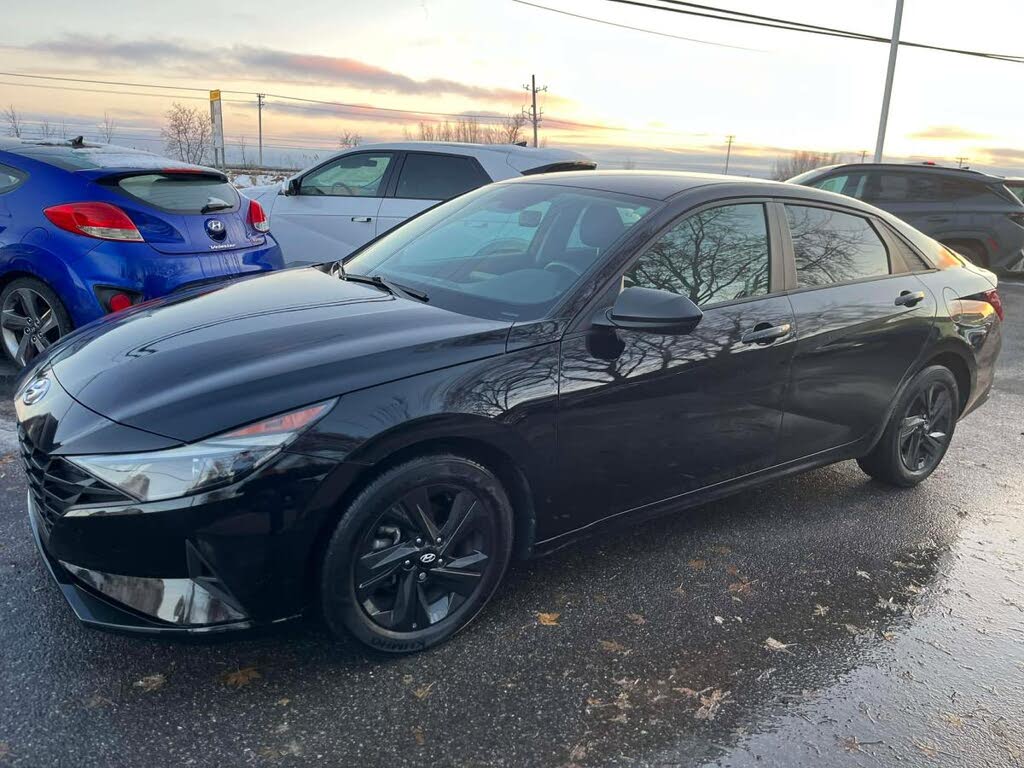 2021 Hyundai Elantra Preferred FWD