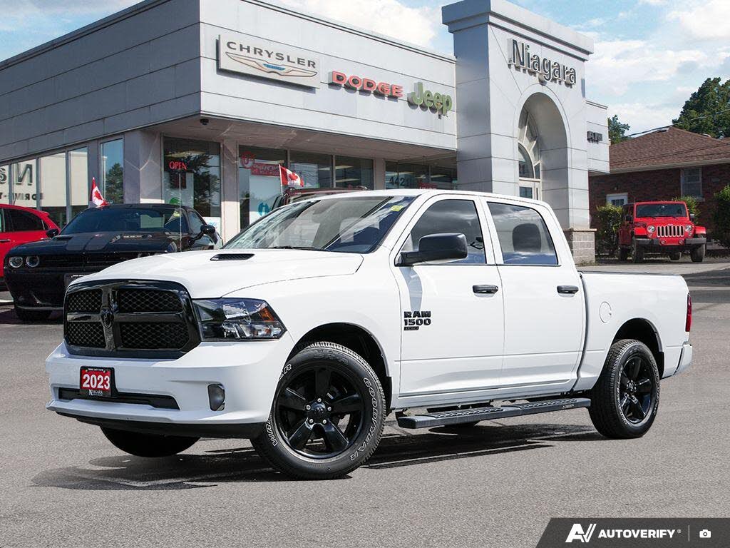 2023 RAM 1500 Classic Express Crew Cab 4WD