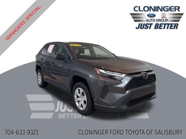 2023 Toyota RAV4 LE FWD