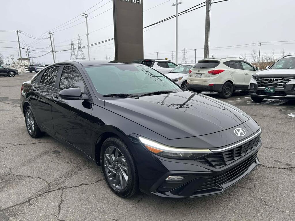 2024 Hyundai Elantra Preferred FWD